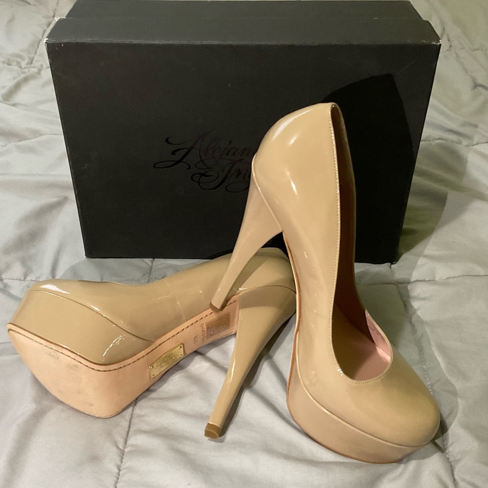 Alejandro Ingelmo platform stiletto 8.5W BNIB